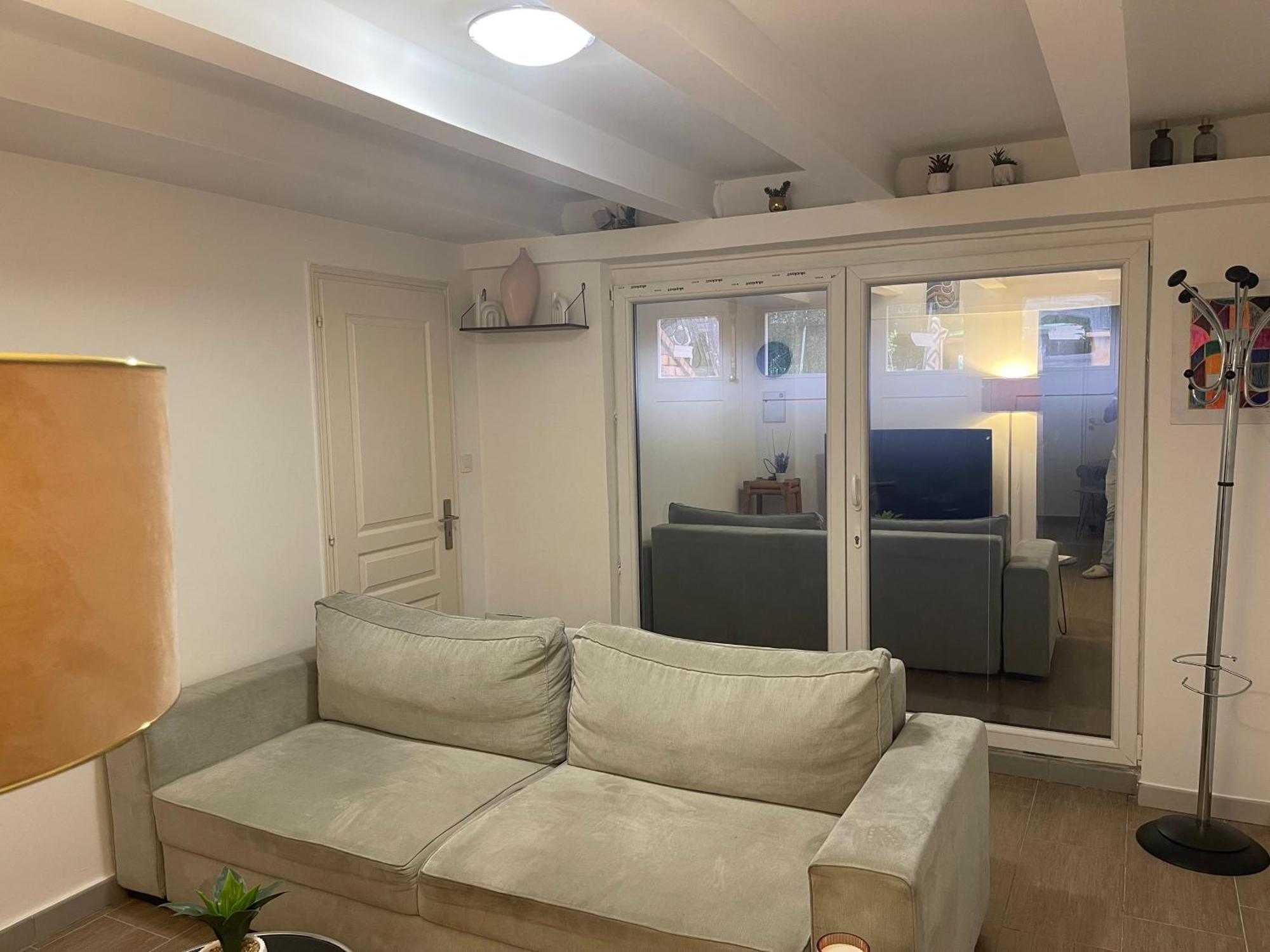 La Girafe Apartment Sannois Bagian luar foto